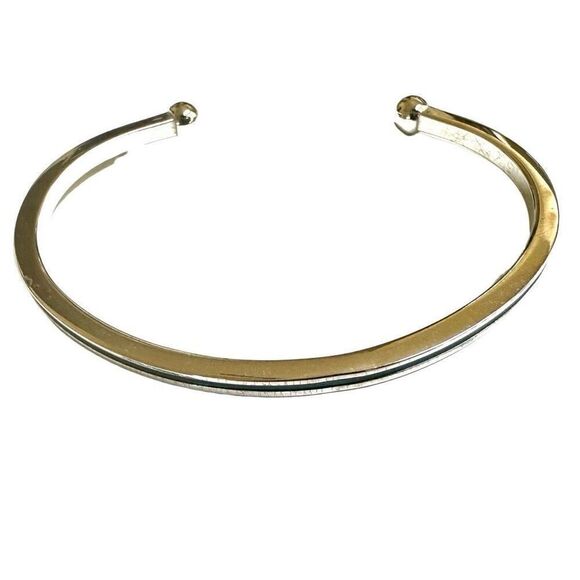 Avon vintage silver tone open cuff bracelet - Picture 2 of 6